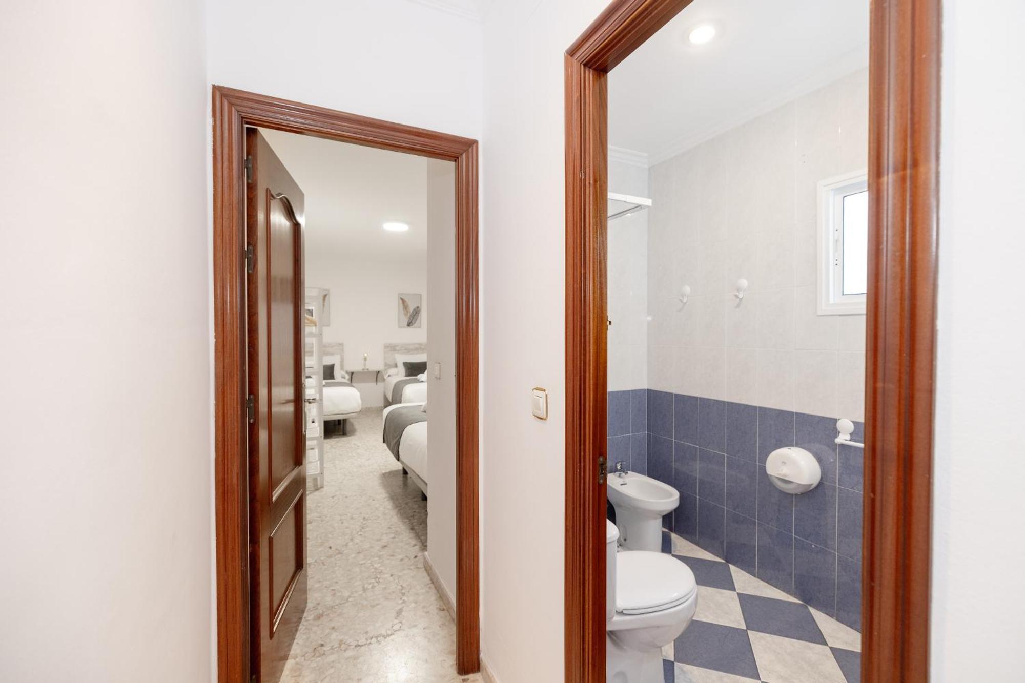 Apartamentos Trianasol Séville Extérieur photo